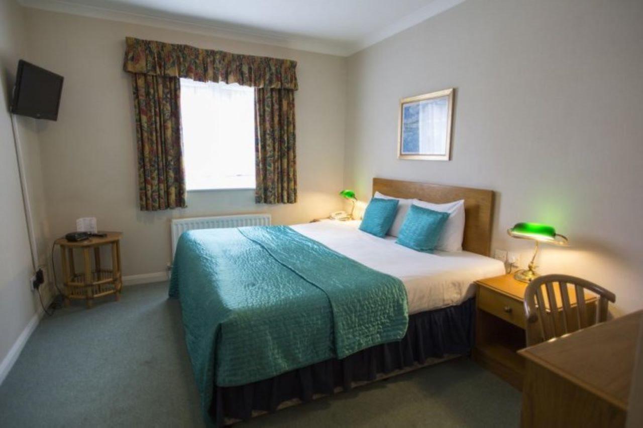 Flexistay Reading West Aparthotel - With Communal Kitchen Use Exterior foto