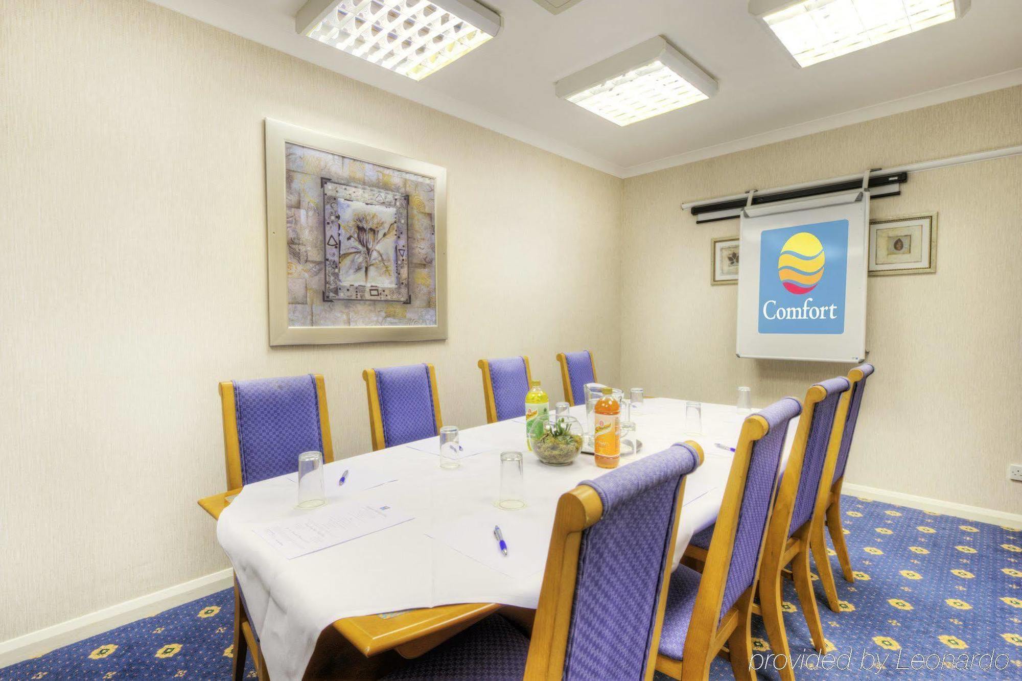 Flexistay Reading West Aparthotel - With Communal Kitchen Use Exterior foto