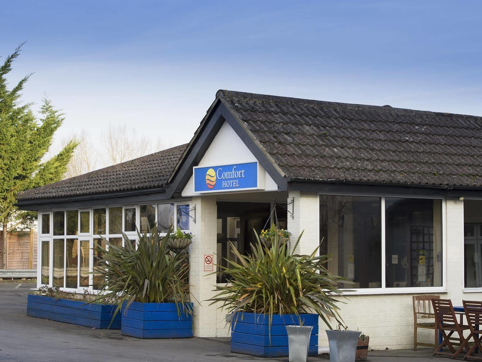 Flexistay Reading West Aparthotel - With Communal Kitchen Use Exterior foto