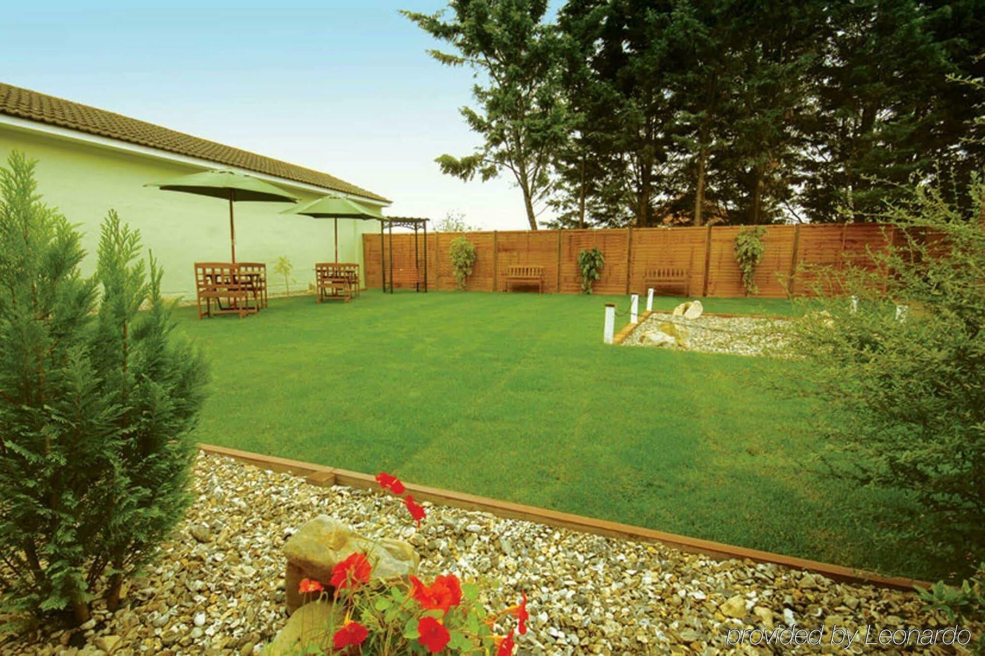 Flexistay Reading West Aparthotel - With Communal Kitchen Use Facilidades foto